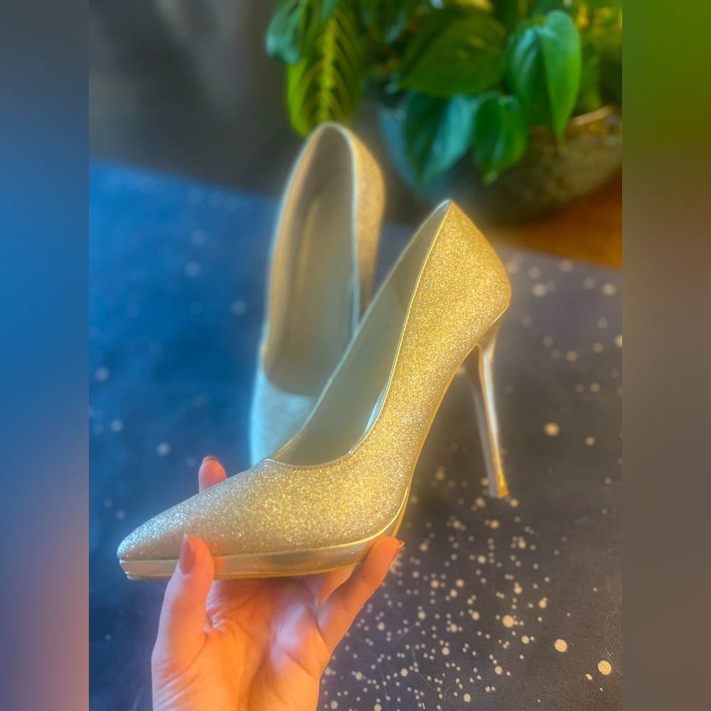 Aldo heels gold glitter pumps sparkle size 8.5